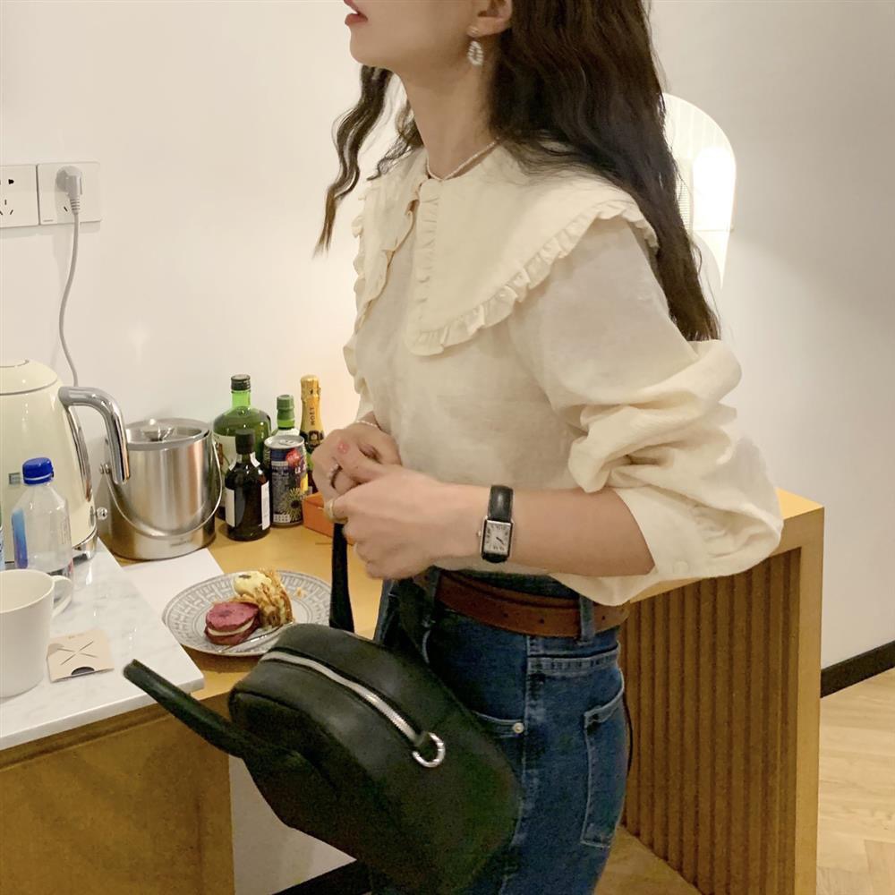 奶油泡芙花瓣大翻領復古淺杏暗紋花朵法式長袖襯衫
