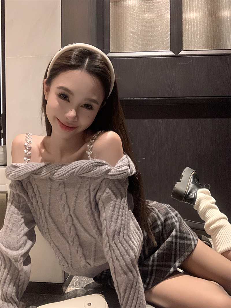 實拍 冬季新款套頭一字領毛衣純色甜美設計感加厚麻花針織衫