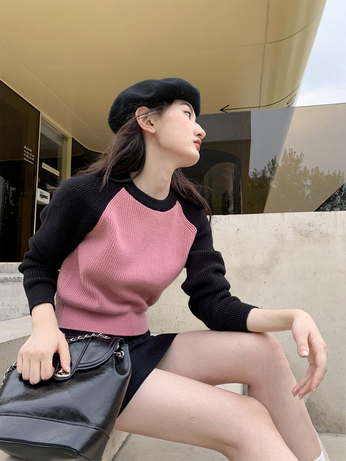 你好卡農 撞色插肩袖圓領毛衣女早秋新款寬鬆短款小個子針織上衣