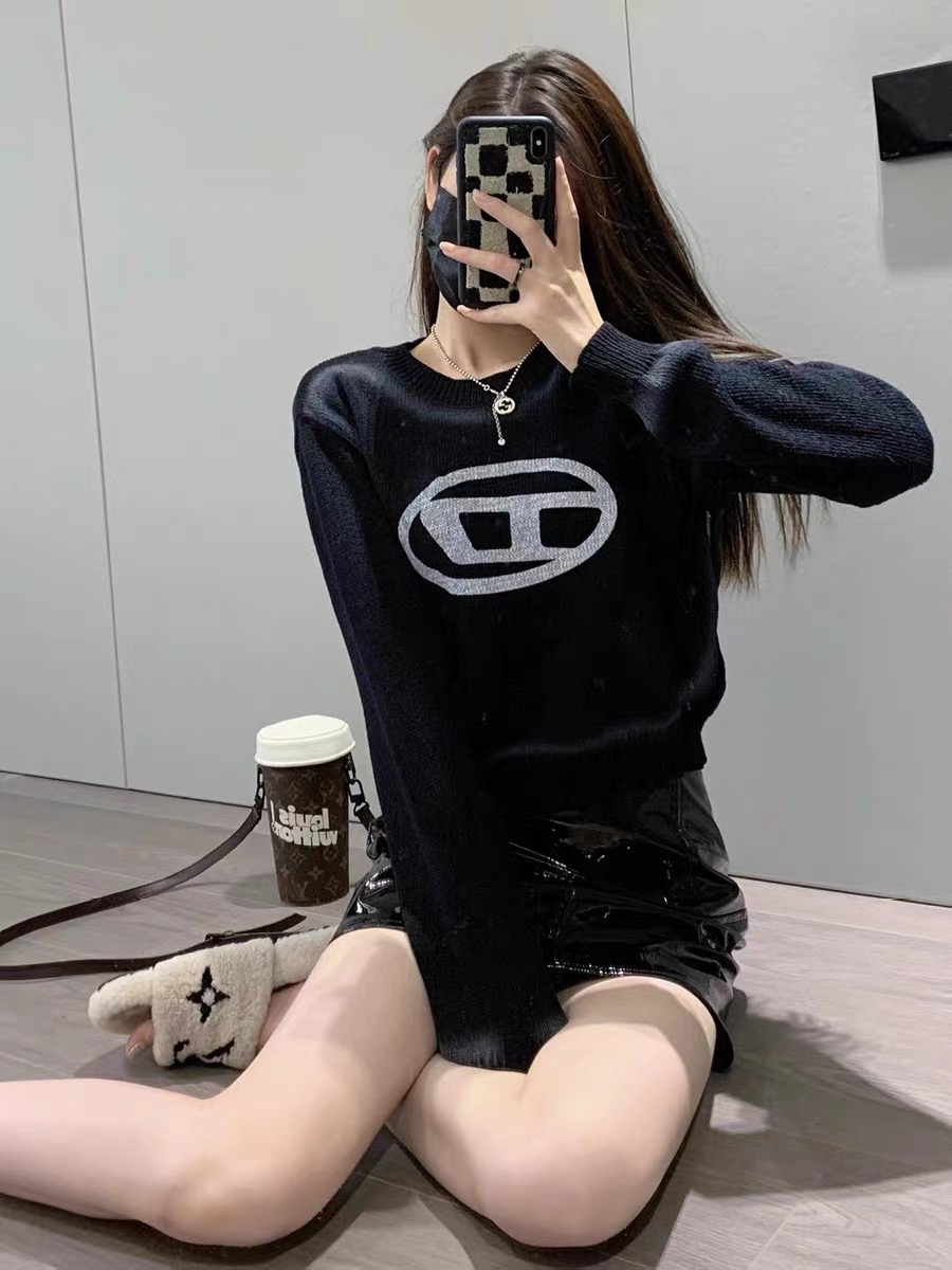 2023新款明星同款毛衣女士百搭顯瘦短款毛衫圓領長袖上衣女