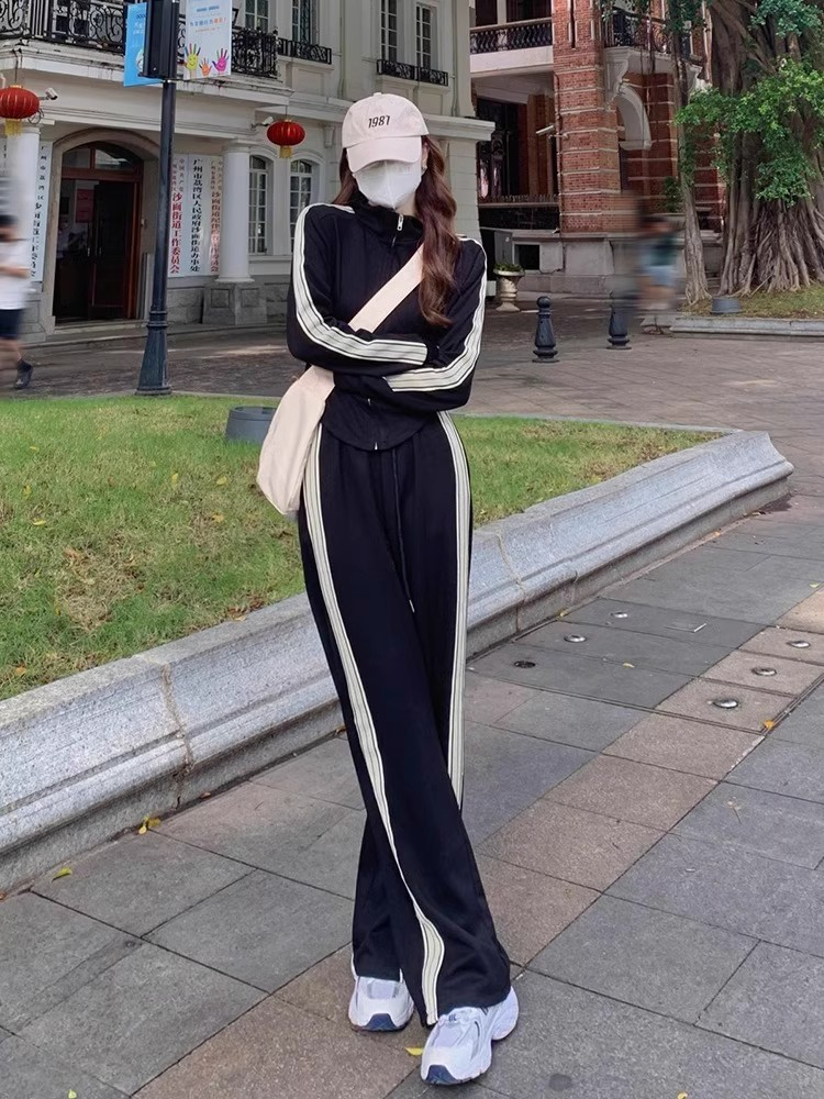 港風運動服套裝女春秋款氣質減齡網紅衛衣長褲時尚兩件套