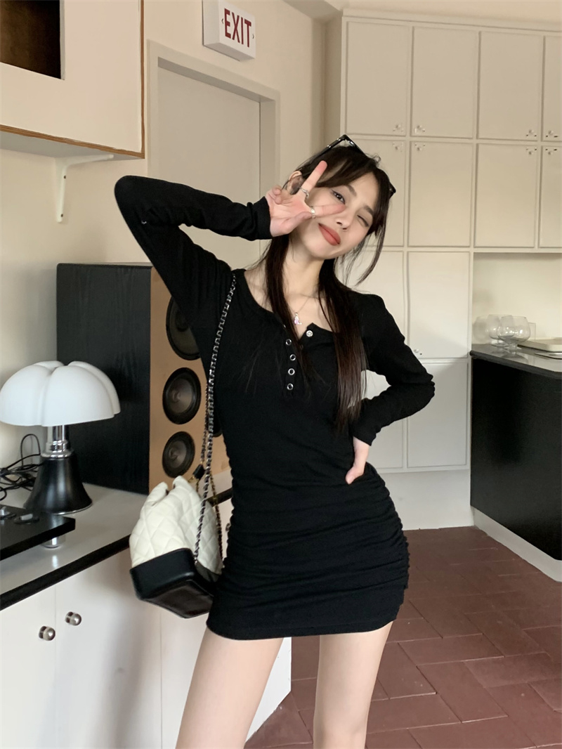 kumikumi辣妹風長袖連衣裙女裝早秋性感收腰顯瘦包臀裙氣質短裙子