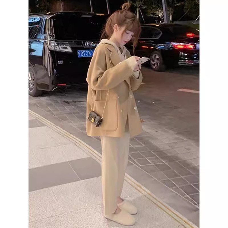 2023新款早秋冬季大口袋寬鬆赫本風小個子西裝領中長款呢子大衣女