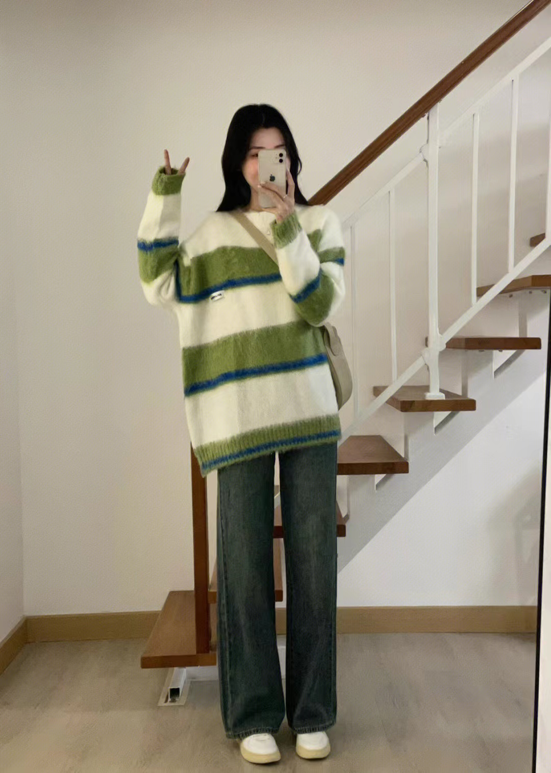 早春鹽甜系穿搭炸街輕熟風女裝港味高級感御姐冬裝毛衣兩件套裝褲