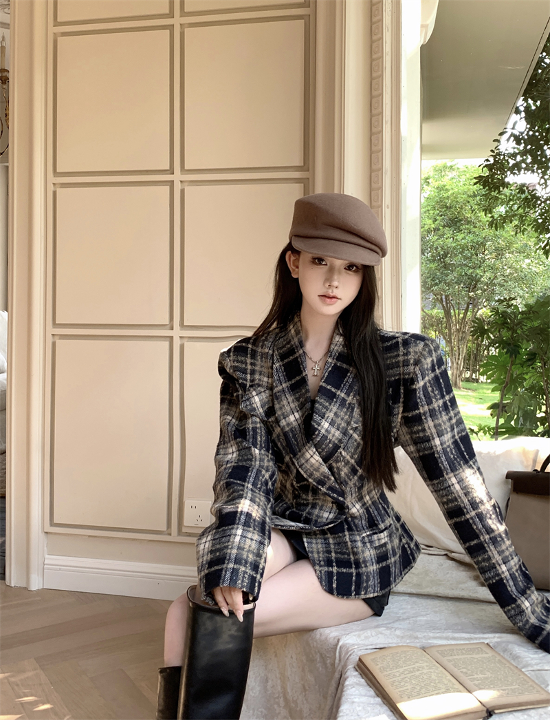 實拍 英倫大小姐加厚格子呢西裝女冬雙排扣短款毛呢外套