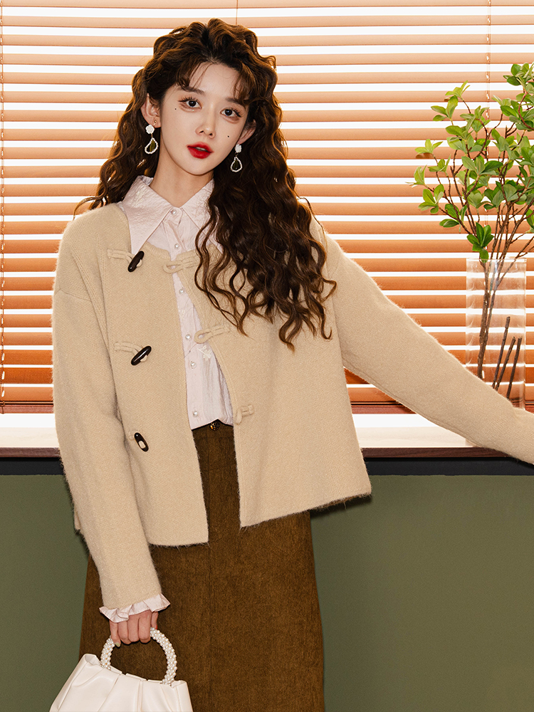 Korean style versatile knitted cardigan for women in autumn and winter design niche horn button sweater coat French chic top