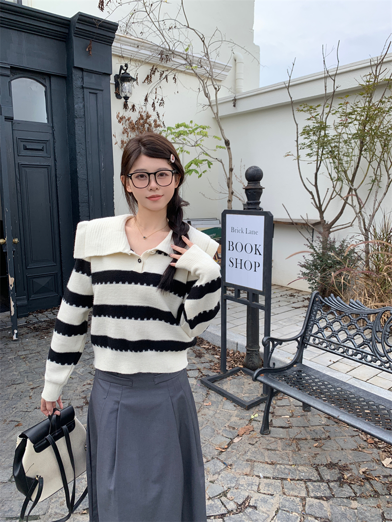 實拍 冬季新款韓系設計感娃娃領寬鬆顯瘦條紋套頭毛衣針織衫