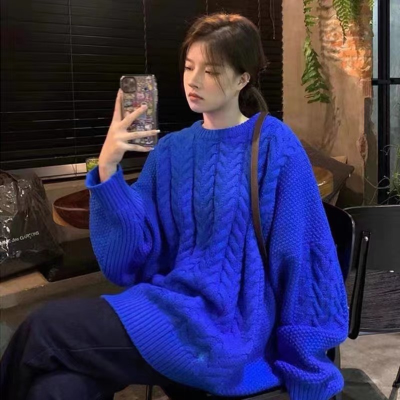 秋冬韓版寬鬆大碼慵懶風麻花針織上衣女百搭休閒加厚克萊因藍毛衣