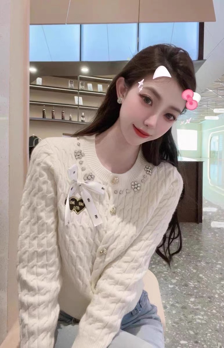 粉色蝴蝶結釘珠毛衣外套女短款甜美針織開衫潮