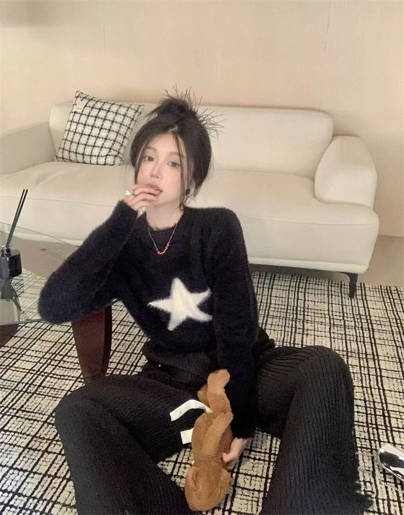 休閒五角星黑色水貂絨秋冬內搭打底衫辣妹針織衫設計感小眾