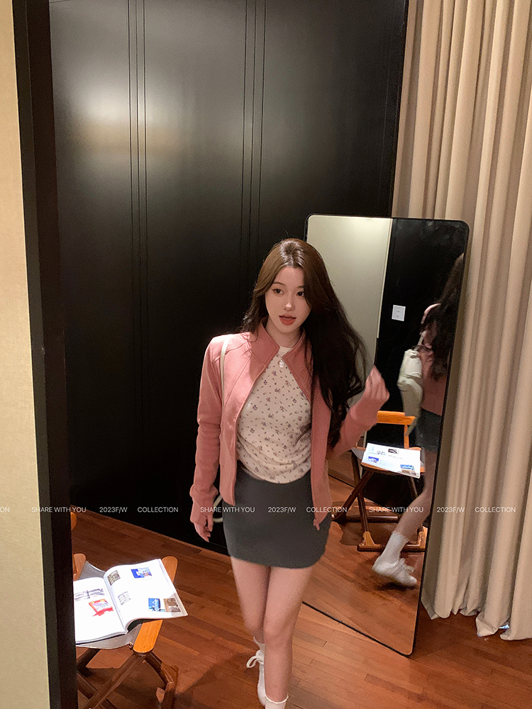 實拍 粉色開衫衛衣外套+顯瘦修身碎花針織衫+兩面穿a字半身裙