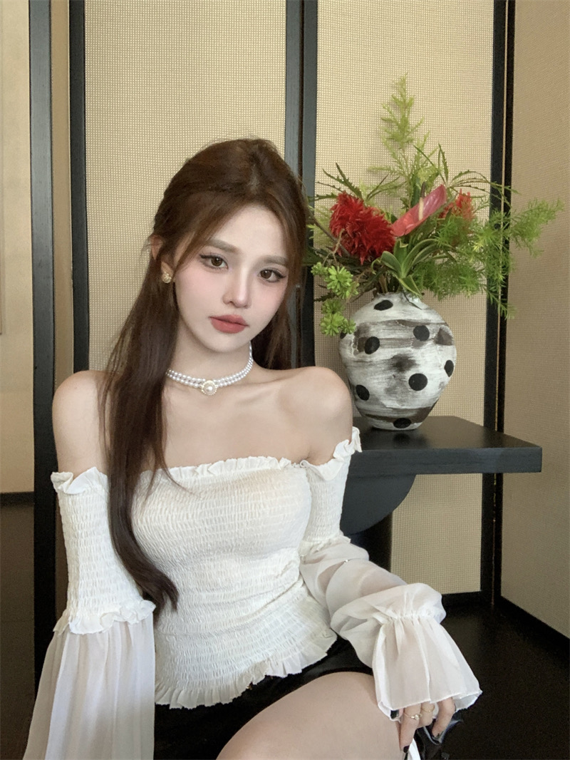 甜美清新喇叭袖長袖雪紡衫設計感一字肩別致漂亮小衫修身顯瘦上衣
