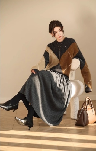 羊毛针织开衫女韩版秋季新款菱形格慵懒风毛衣
