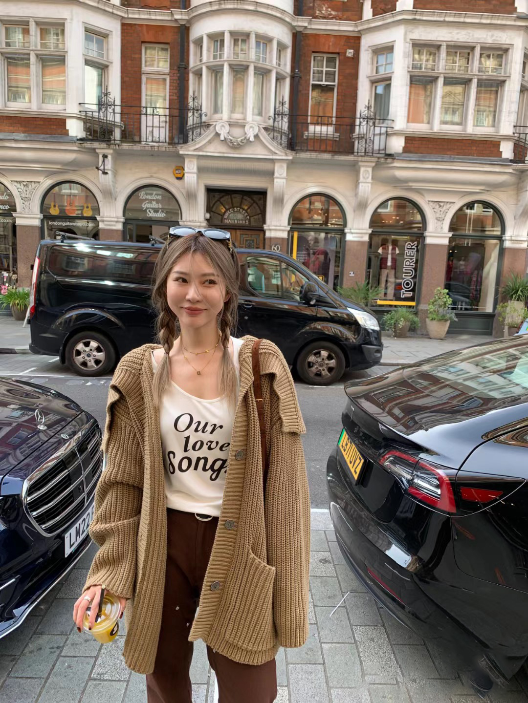 小眾設計感咖色針織外套女秋冬甜酷風寬鬆百搭顯瘦獨特感長袖上衣