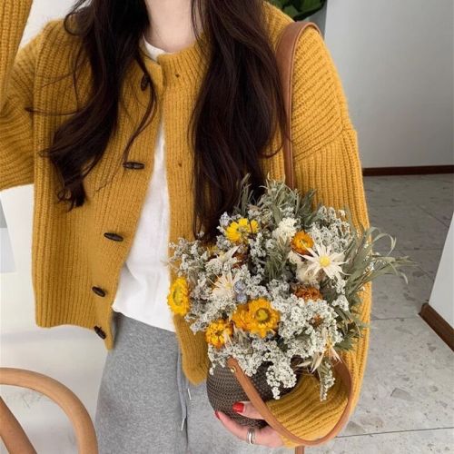 Fashionable and versatile super designed sweater jacket for women Korean style loose outer wear versatile knitted cardigan short top