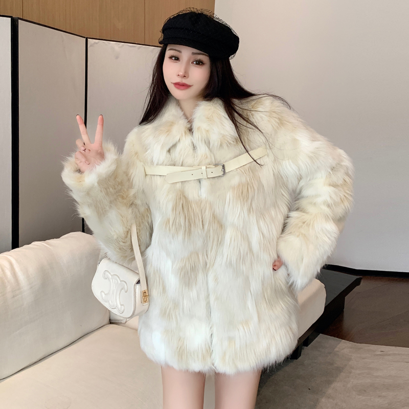 Real shot of 2023 winter temperament young style imitation fox fur coat for women leather button plush high-end coat