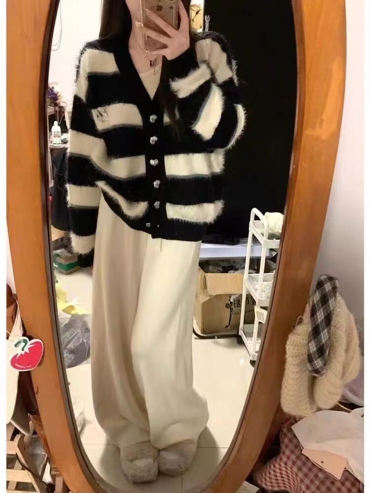 搭配一整套奶系小個子慵懶學院風條紋針織毛衣休閒褲兩件套套裝女