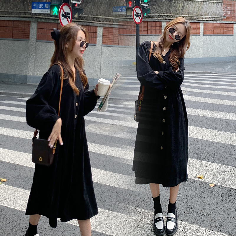 實拍~2023大碼女裝燈芯絨黑色連衣裙溫柔風長裙胖mm顯瘦長袖裙子