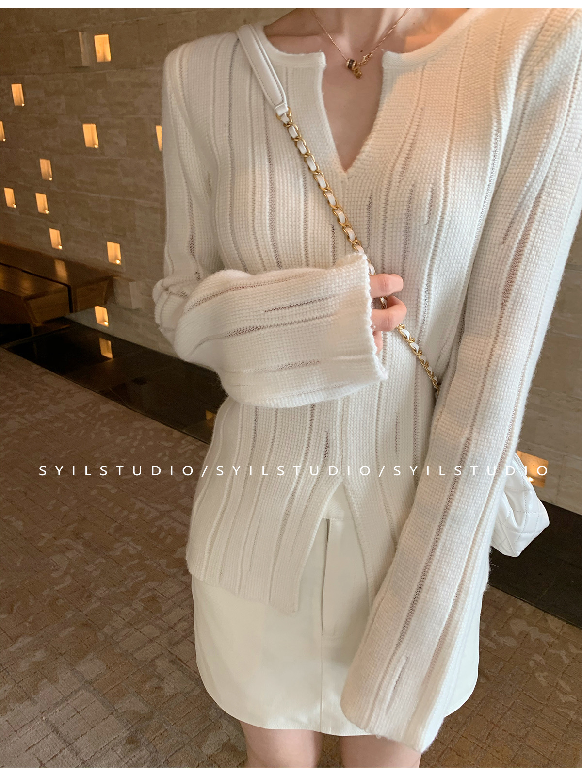 天貓品質韓系時髦針織打底衫女純欲辣妹修身顯瘦開叉長袖上衣