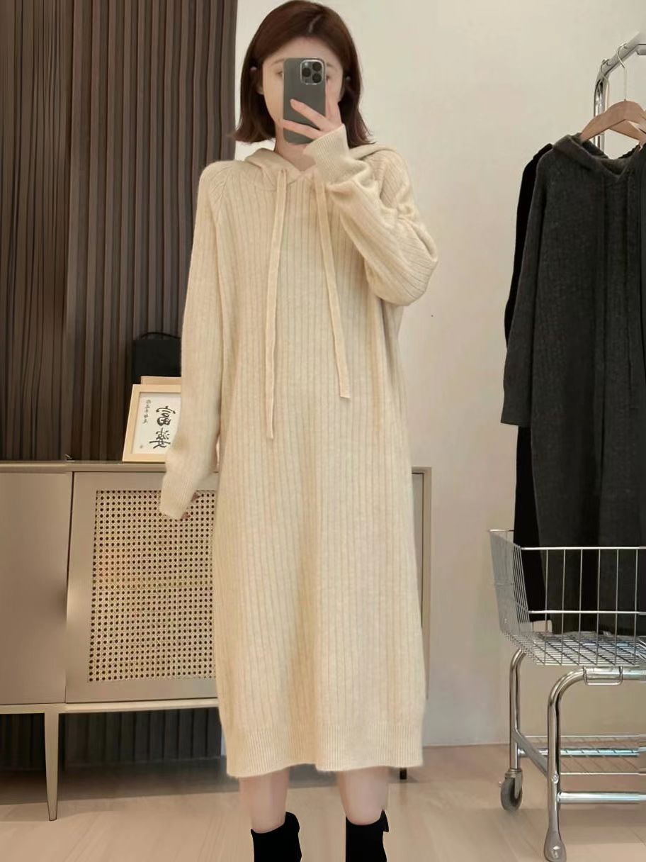 French hooded long bottoming knitted dress for women, autumn and winter lazy style fashion with coat and sweater skirt