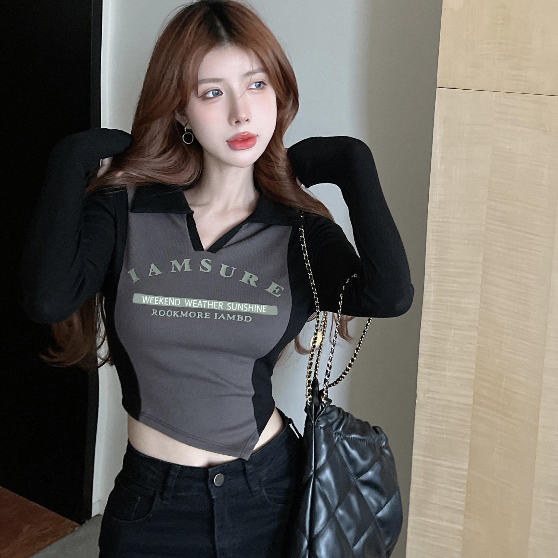 撞色polo領修身長袖t恤女秋季純欲辣妹性感v領上衣別致chic打底衫