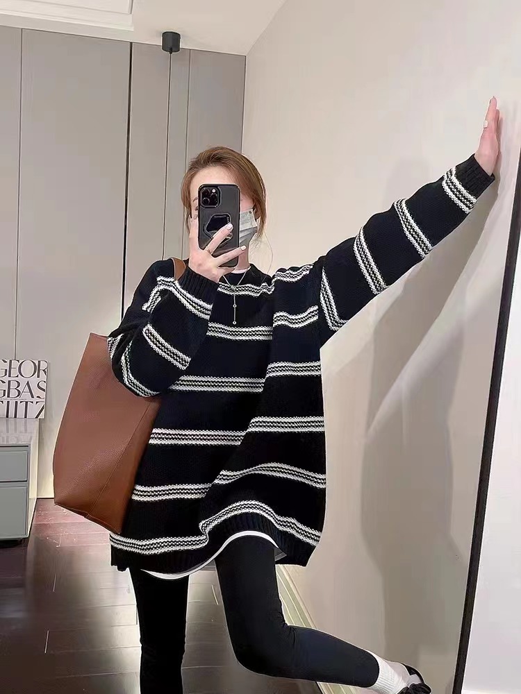 黑色條紋毛衣女秋冬軟糯浣熊絨寬鬆遮屁股中長款套頭針織衫冬加厚