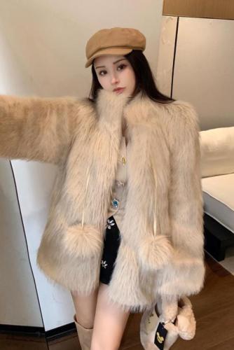 Real shot of Elf Snowball  winter new female fox fur coat young fur slim coat