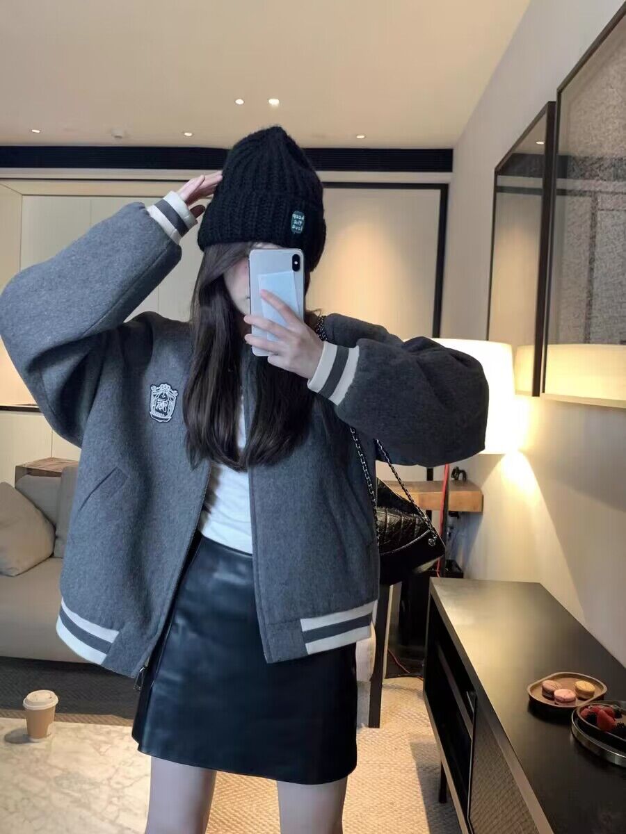 學院減齡感綿羊毛單面呢棒球服徽章撞色寬鬆毛呢韓系短外套