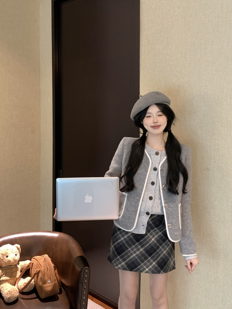 實拍~麻花針織衫灰色外套韓系套裝冬季格紋包臀半身裙三件套