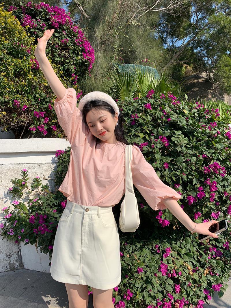 民族風早春娃娃衫法式泡泡袖上衣別致漂亮洋氣小衫圓領襯衫女