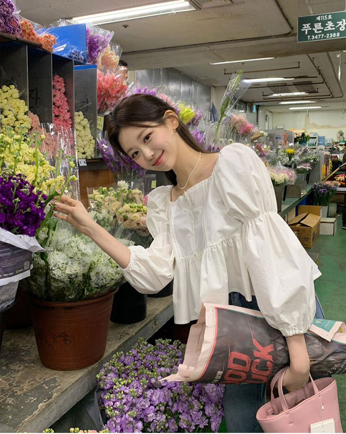 韓版chic氣質方領長袖白色襯衫女裝秋款襯衣小個子短款娃娃衫上衣