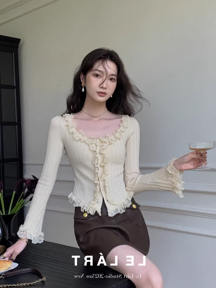 包芯紗#純欲風圓領木耳邊針織衫女秋季法式浪漫氣質修身短款毛衣