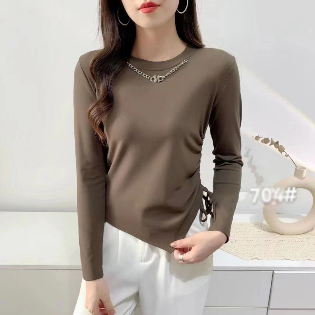 Design niche inner short long-sleeved T-shirt for women 2023 early spring new chain slim and chic bottoming shirt trendy