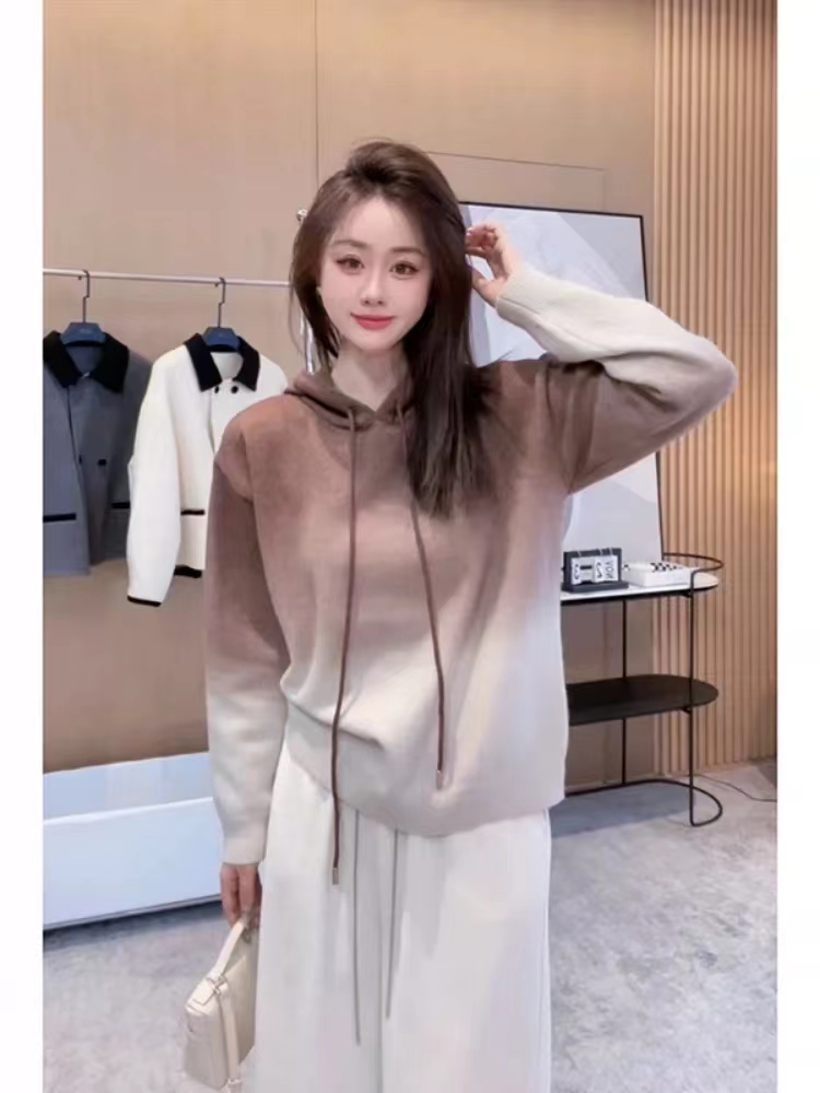 設計感漸變色連帽套頭衛衣女春秋2023新款韓版寬鬆慵懶風上衣