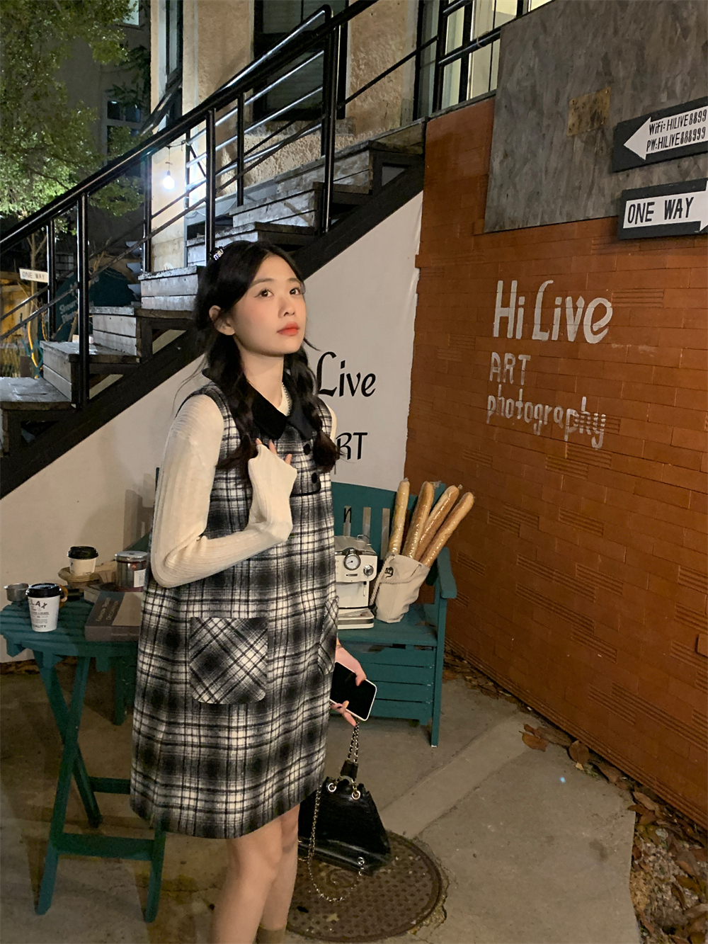 實拍黑白格紋毛呢背心裙疊穿打底內搭無袖連衣裙+杏色軟糯打底衫