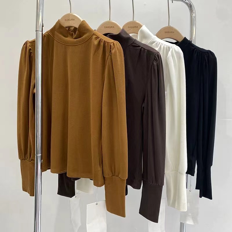Brushed thickened bottoming shirt for women, autumn and winter new style 2023 European style, versatile, puff sleeves, half turtleneck inner top