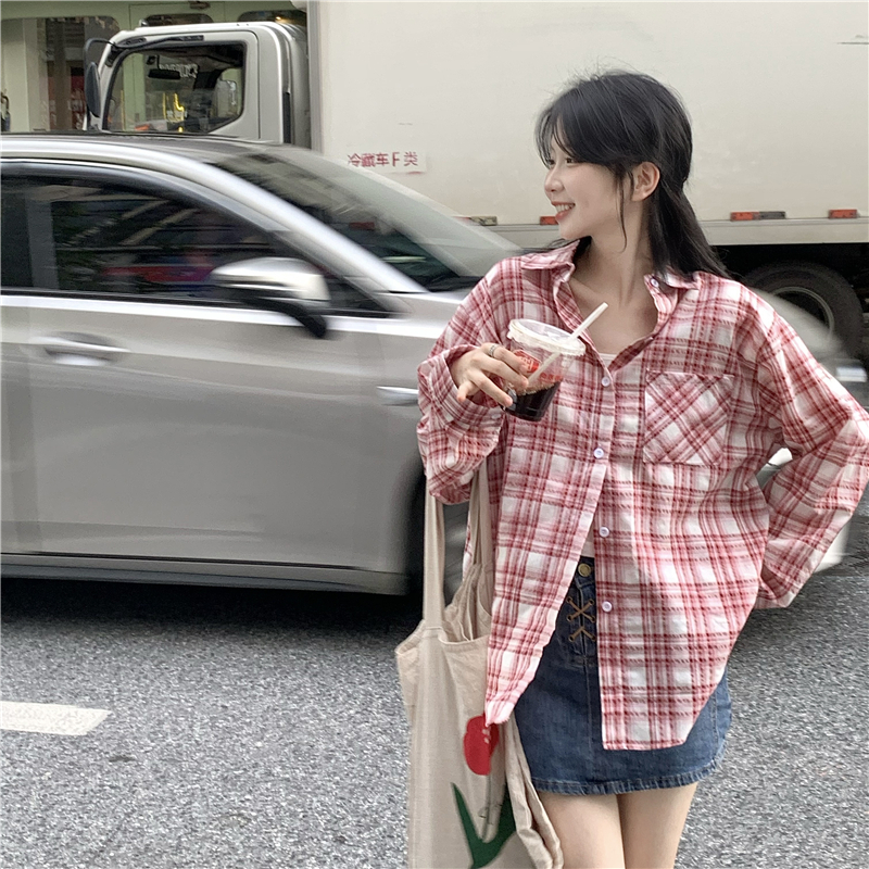 實拍 新款原宿風撞色格子襯衫女休閒百搭潮寬鬆中長款上衣