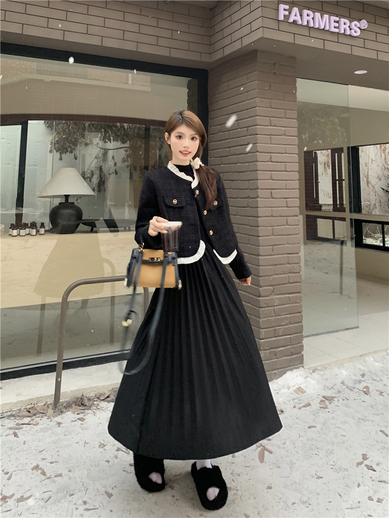 實拍黑色連衣裙外套女2023新款小香風短款夾棉外套裙子兩件套