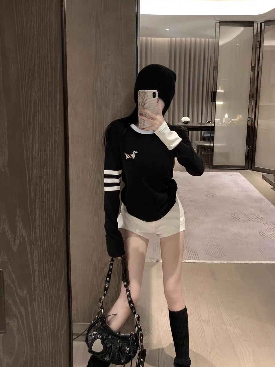刺繡小狗拼色長袖T恤女2023秋冬新款經典百搭洋氣減齡打底上衣