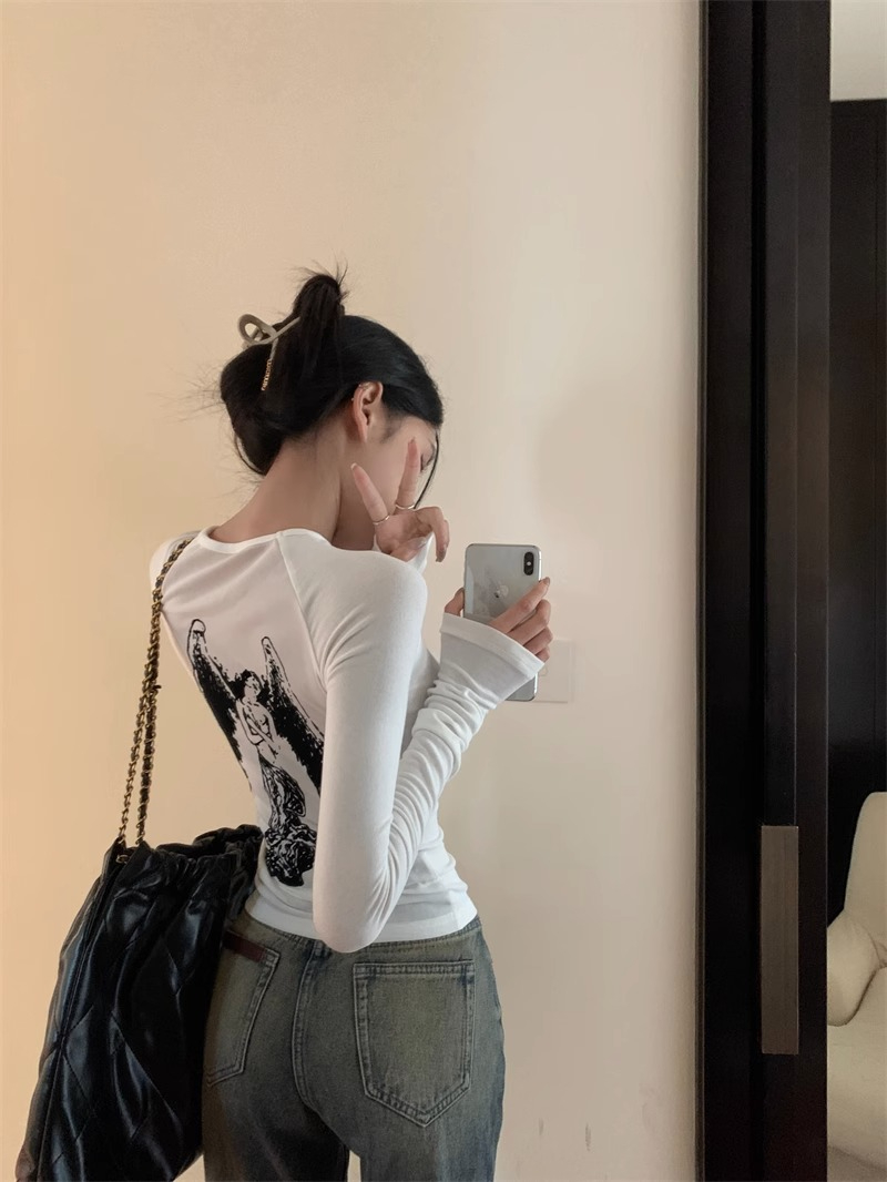 莫代爾 天使印花長袖T恤女秋季新款辣妹修身內搭打底衫微透上衣潮
