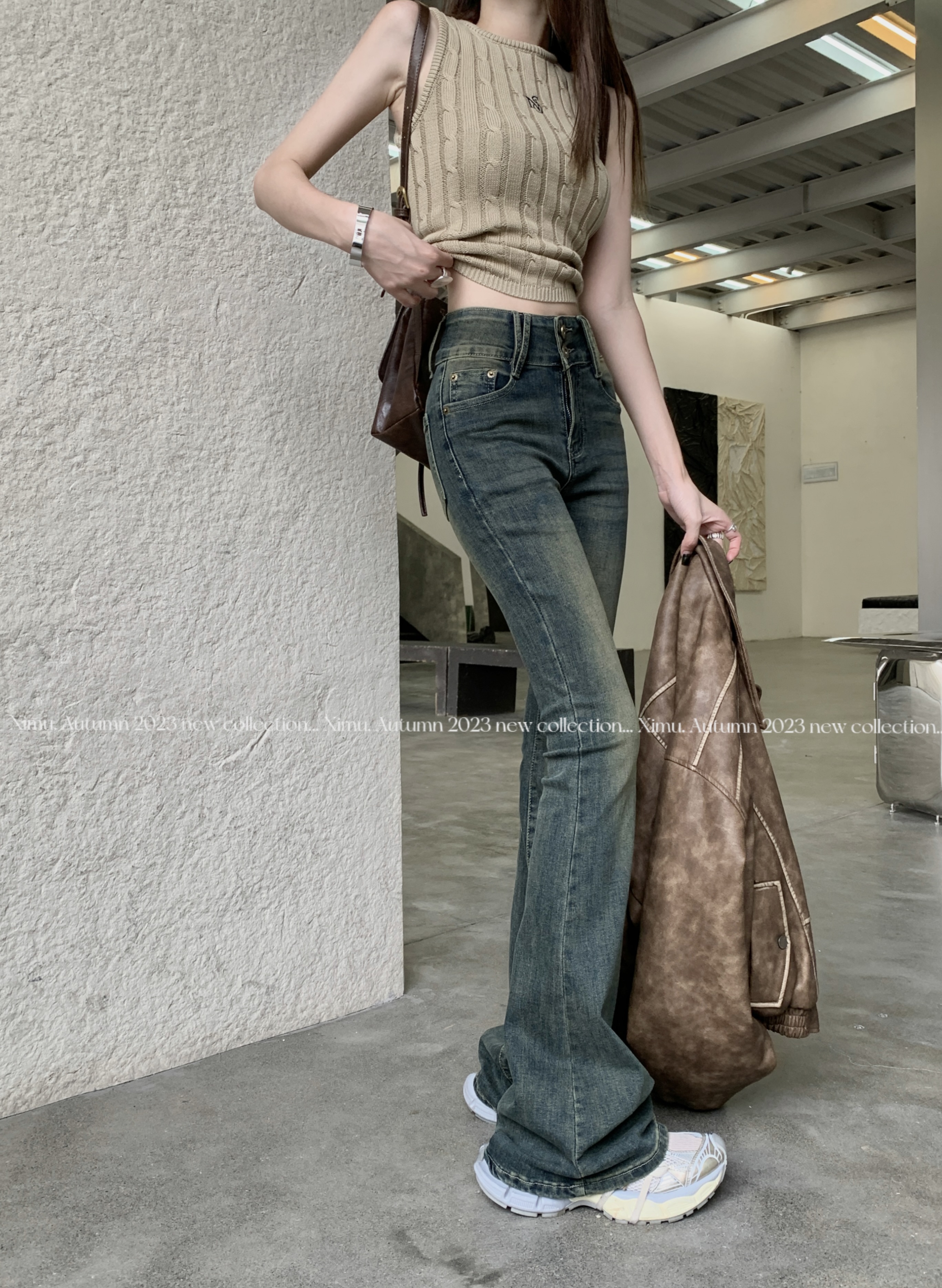 New autumn and winter velvet thickened slightly flared stretch denim wide-leg pants for women