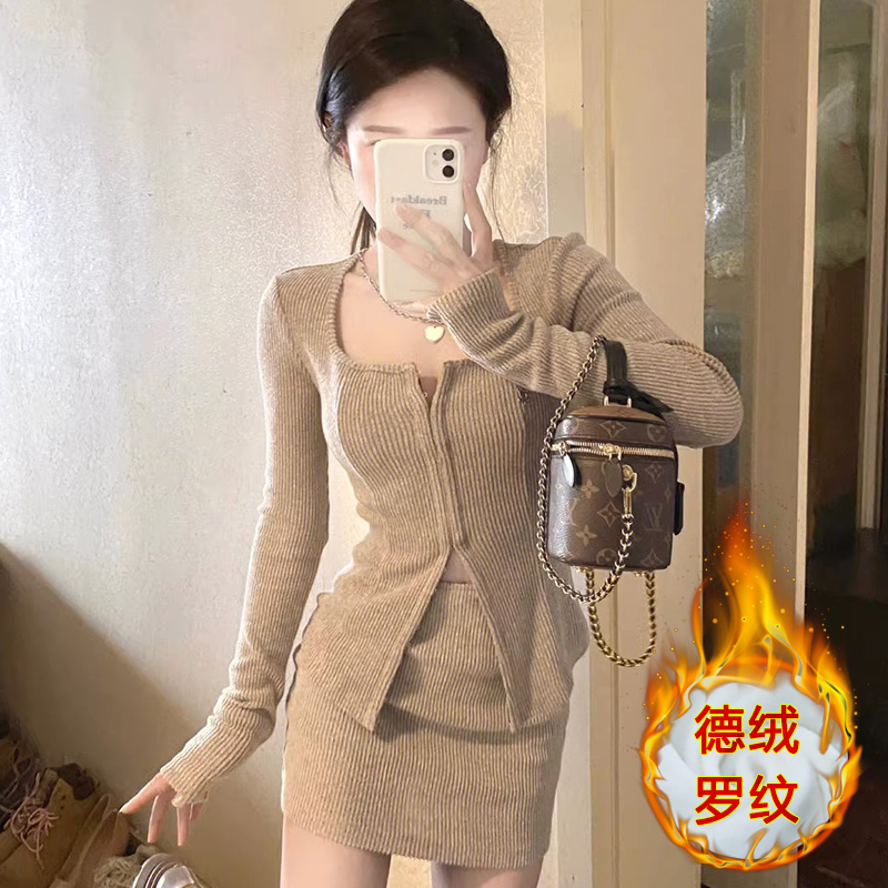 上衣+短袖套裝甜辣妹方領長袖針織開衫女秋冬新款打底衫