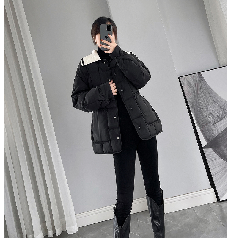 2023 new autumn and winter new small black light cotton jacket for women with trendy design niche short jacket