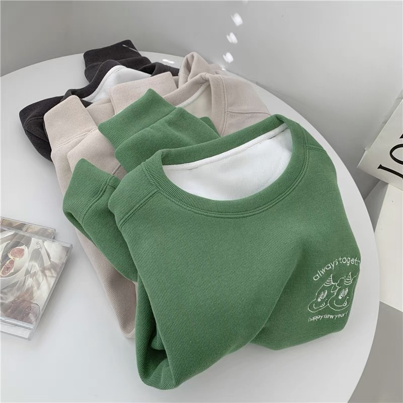 刺繡小狗加絨綠色圓領衛衣女秋冬韓版厚實寬鬆慵懶純色外套潮