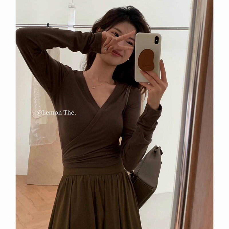 Four-color autumn and winter new V-neck irregular cross-fitting super soft versatile long-sleeved commuting bottoming shirt T-shirt for women