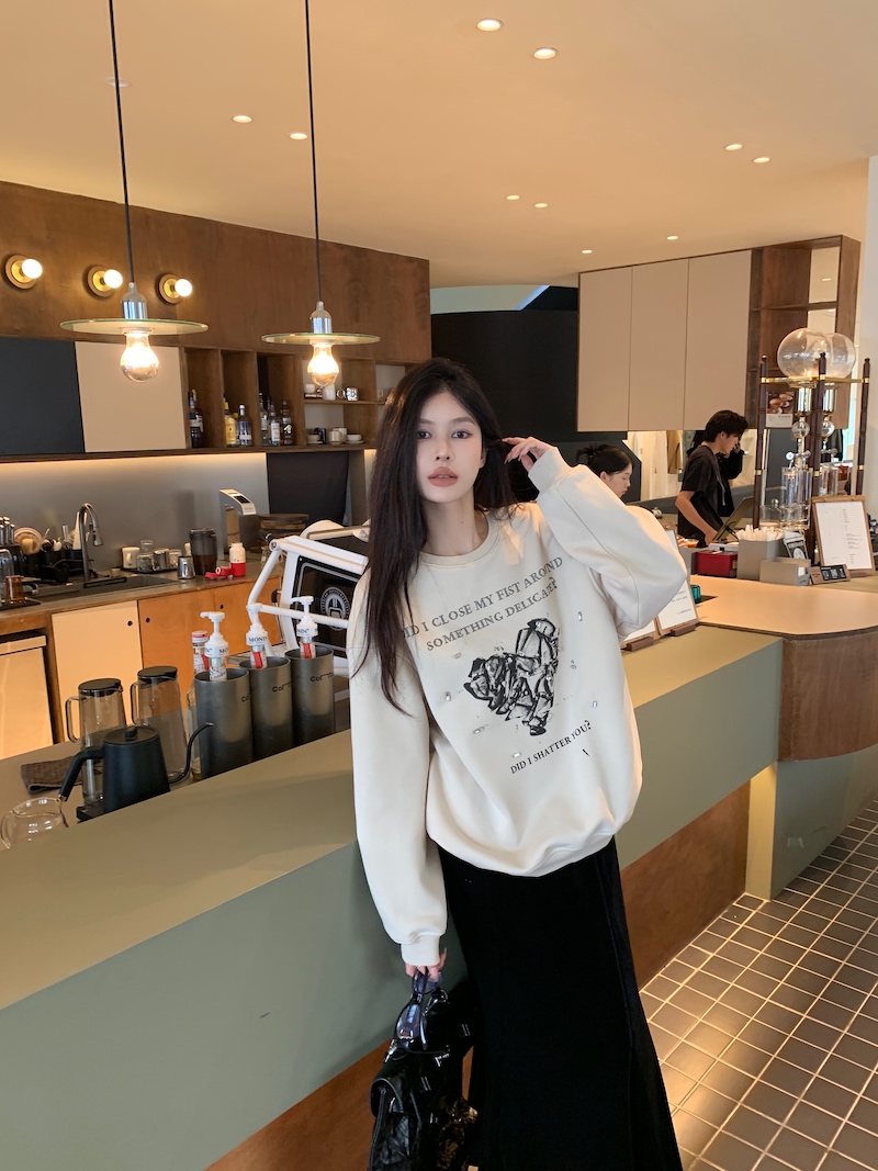 實拍 美式復古慵懶印花套頭加絨衛衣女＋中長款絲絨半身裙