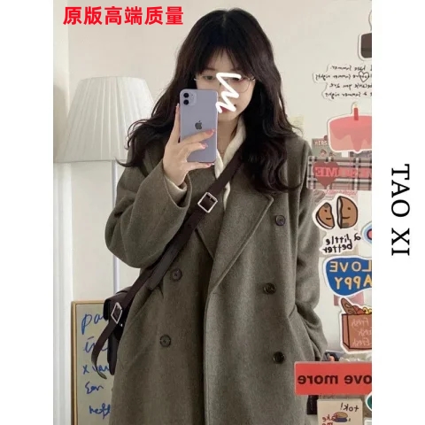 黑色赫本風毛呢外套女2023年新款秋冬季加厚高級感學院風呢子大衣
