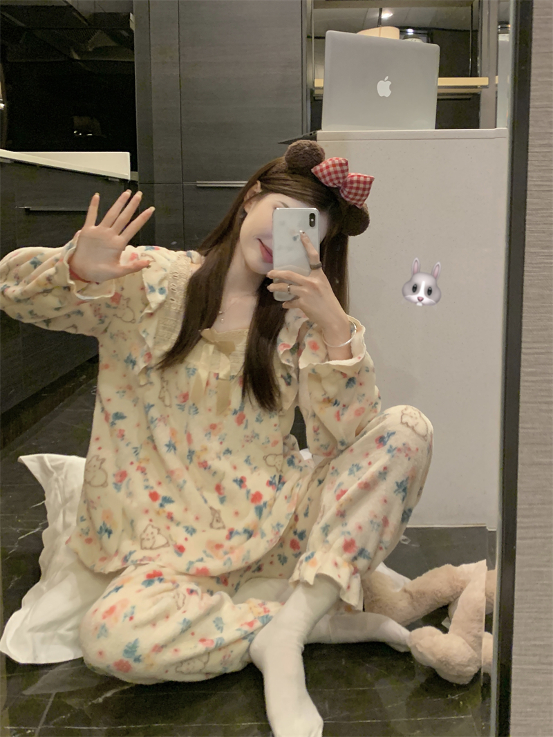 實拍可愛花兔毛絨絨秋冬加厚保暖蕾絲拼接睡衣家居服套裝