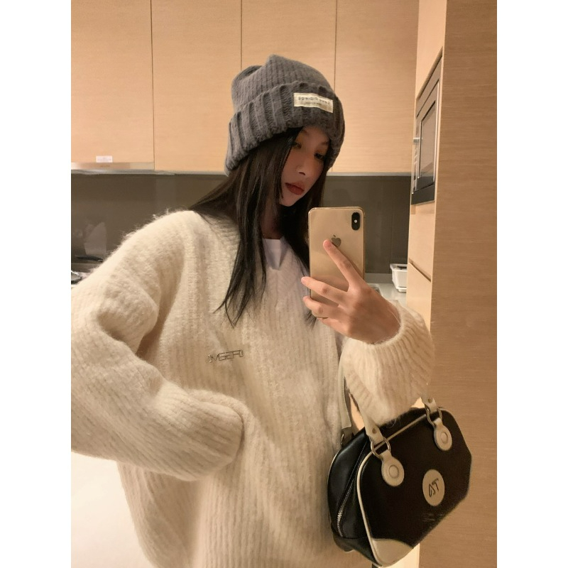 2023韓版慵懶風軟糯毛衣V領套頭針織衫女裝秋季寬鬆休閒長袖上衣