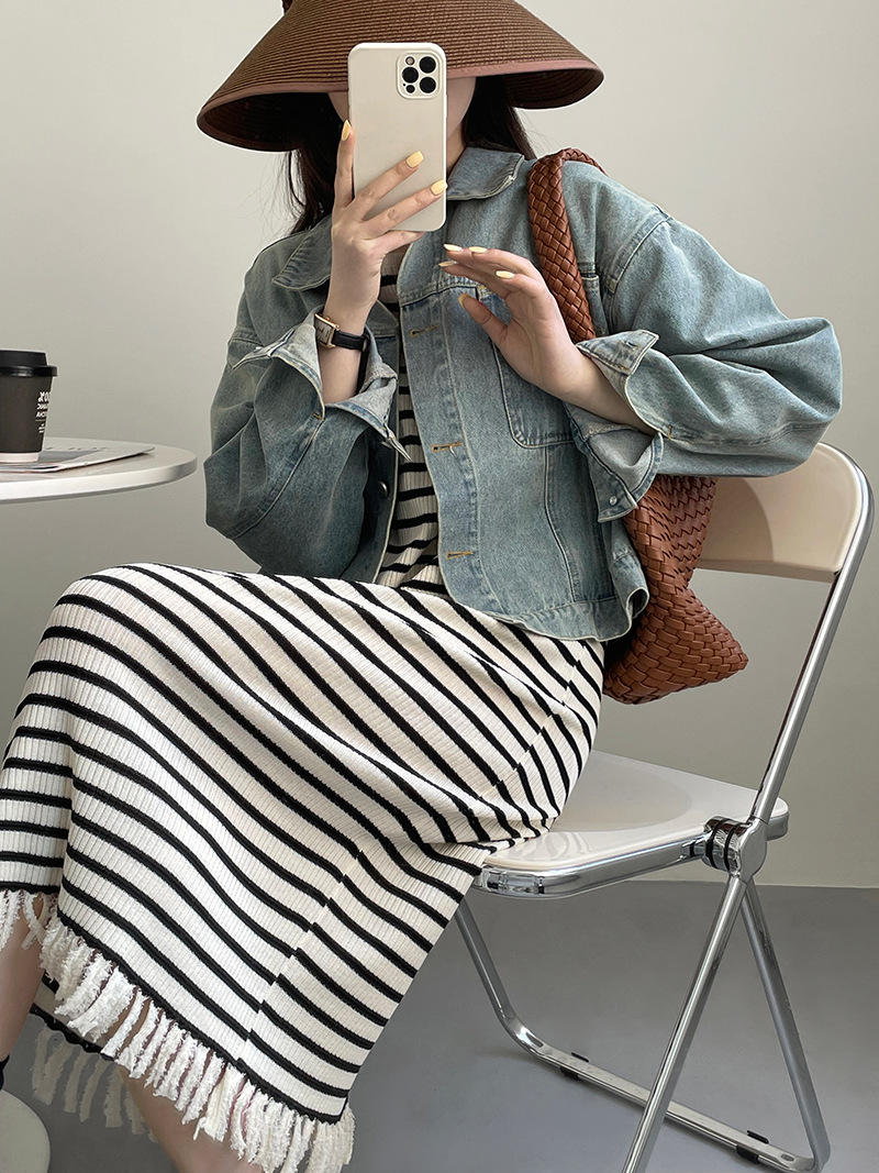 韓版寬鬆條紋流蘇針織吊帶裙女2023春季新款內搭連衣裙時尚中長裙